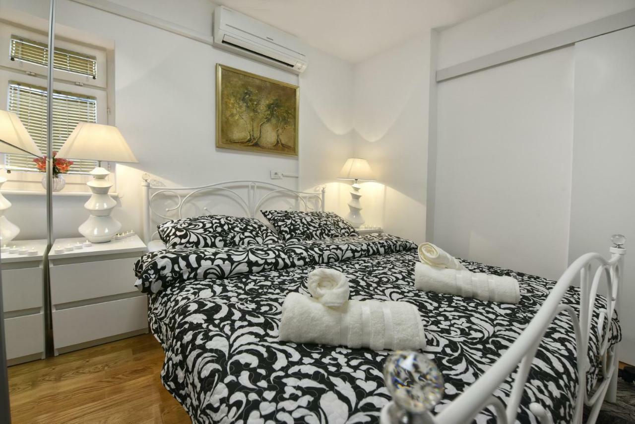 Apartment Markovski Πόρετς Εξωτερικό φωτογραφία